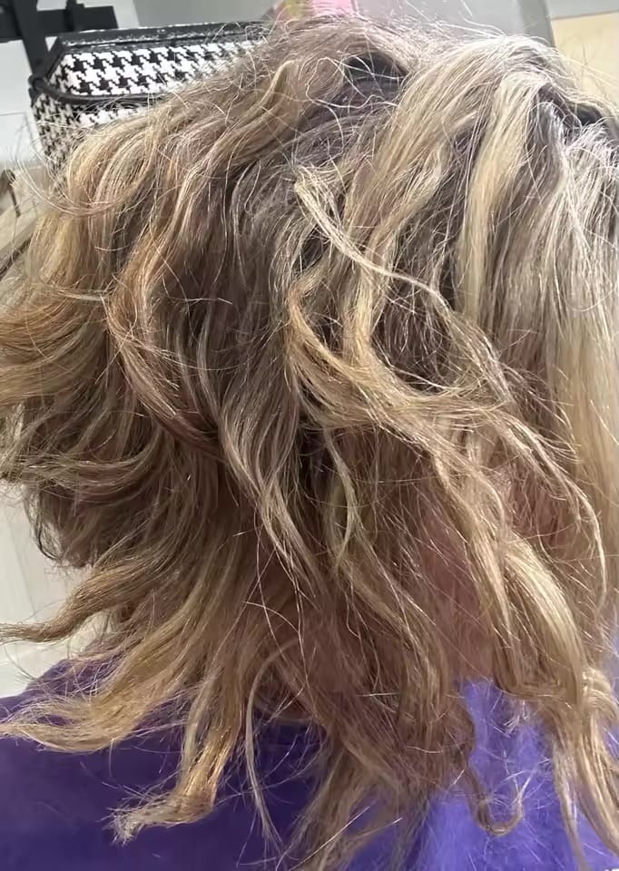 Customer photo review of 4-in-1 Heißluftbürste Dripdeal | Glänzendes Haar & Volumen in Minuten