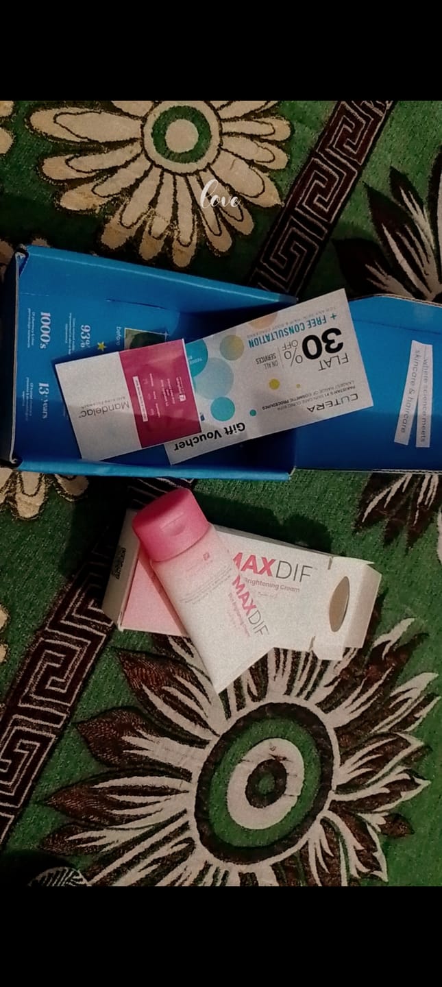 Customer photo review of Maxdif Brightening Cream