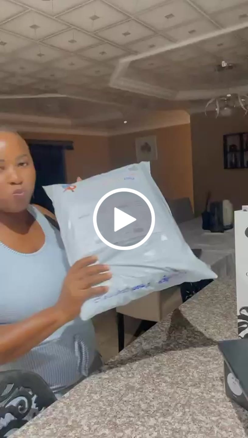 Customer video review of The Carryall Icon Tote