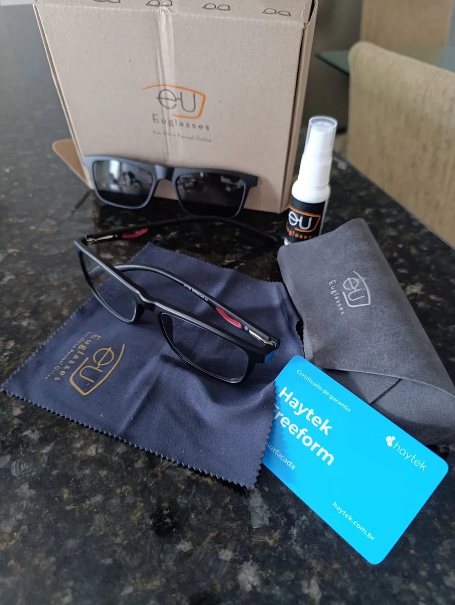 Customer photo review of Óculos Clip-on Akshan (1 Lente)