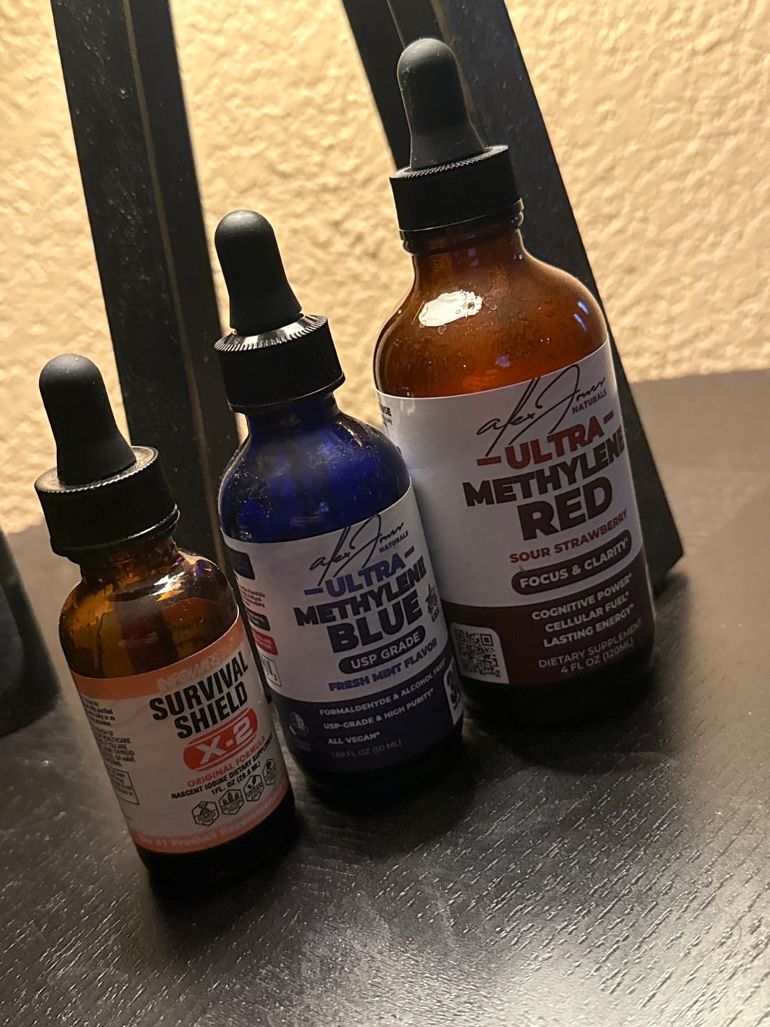 Customer photo review of The Ultra Methylene Red - Sour Strawberry (120ML) (30 Servings)