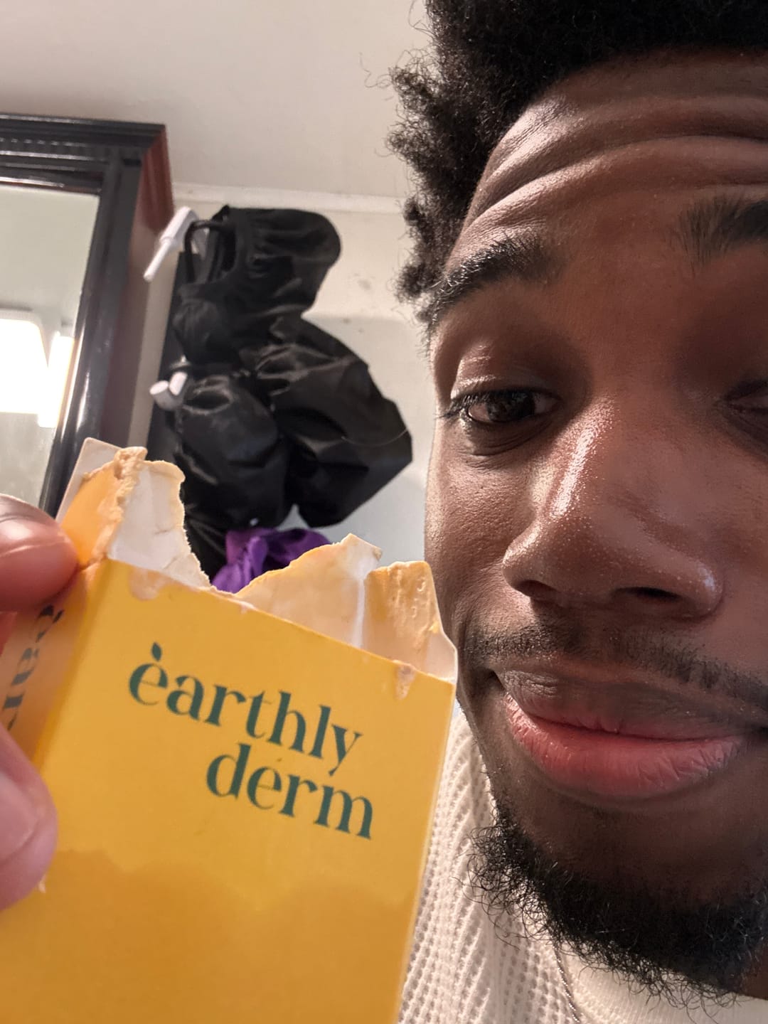 Customer photo review of Turmeric Fade & Glow Bar.