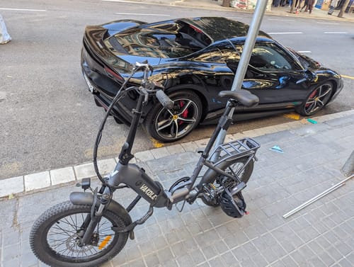 Customer photo review of Vakole VT4 2025 Version 250W 20" Foldable Electric Bike 468Wh Compact Step-through E-bike 36V 13Ah Battery