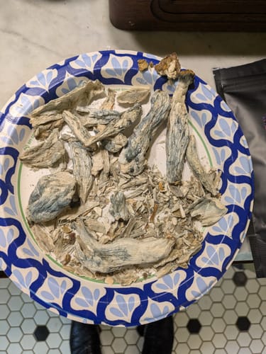 Customer photo review of Non Detect Raw Mushrooms