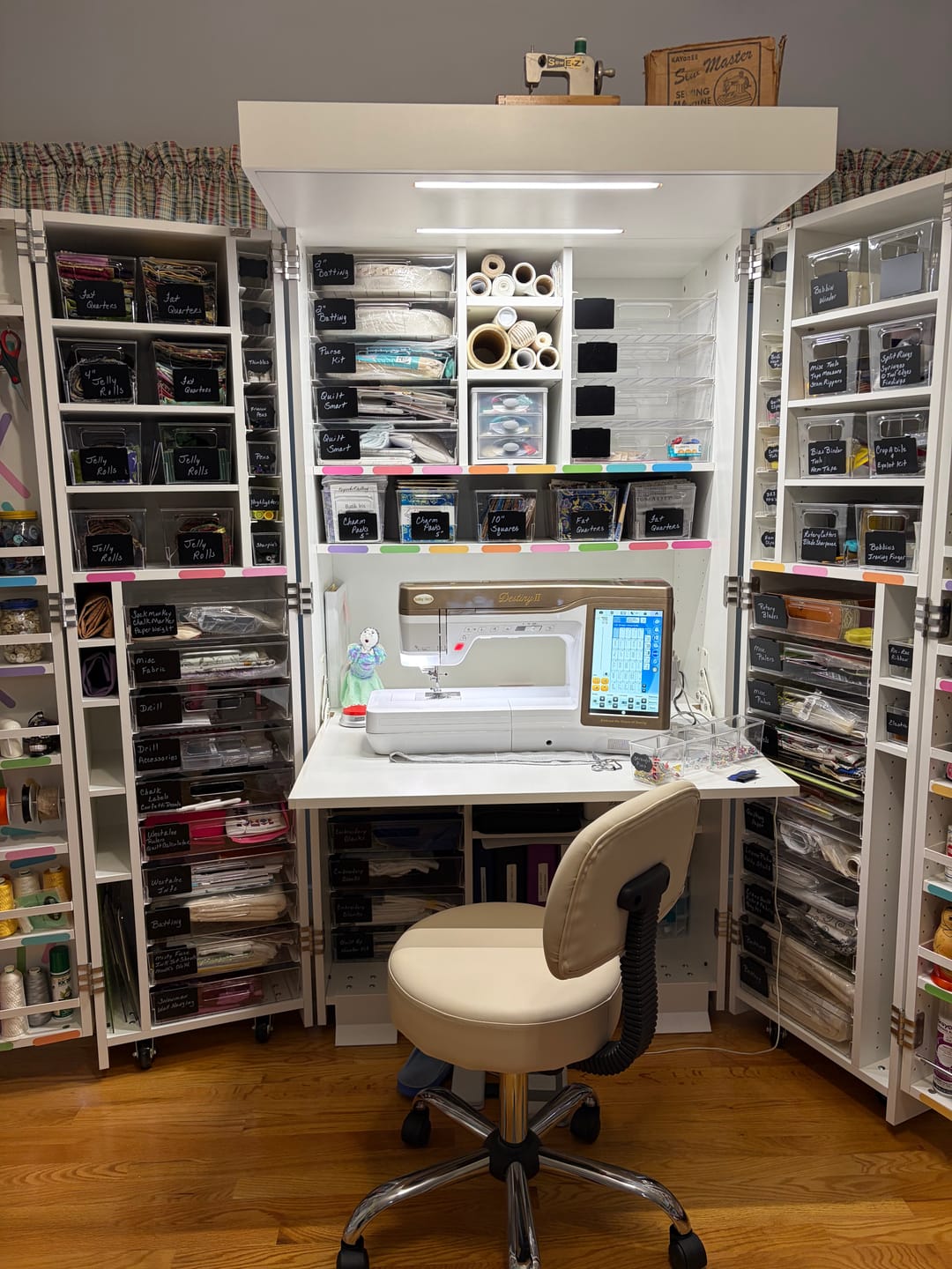 Customer photo review of DreamBox Crown Light