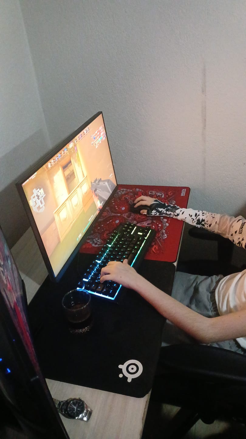 Customer photo review of Wraith Spirit of Aim Pro Mousepad