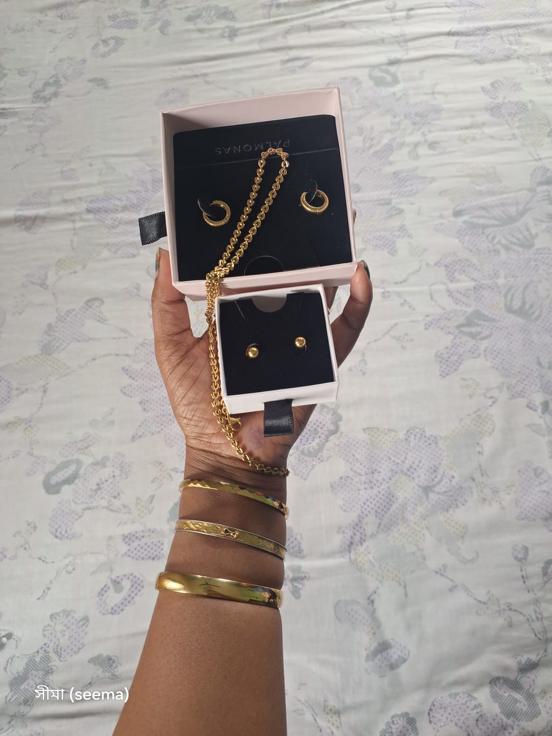 Customer photo review of Classic Textured Hoops