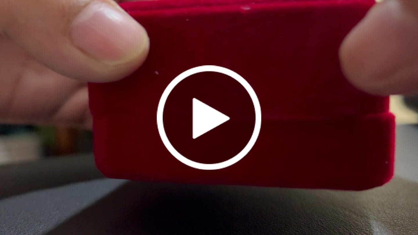 Customer video review of Printave™ Personalized Heart Bracelet