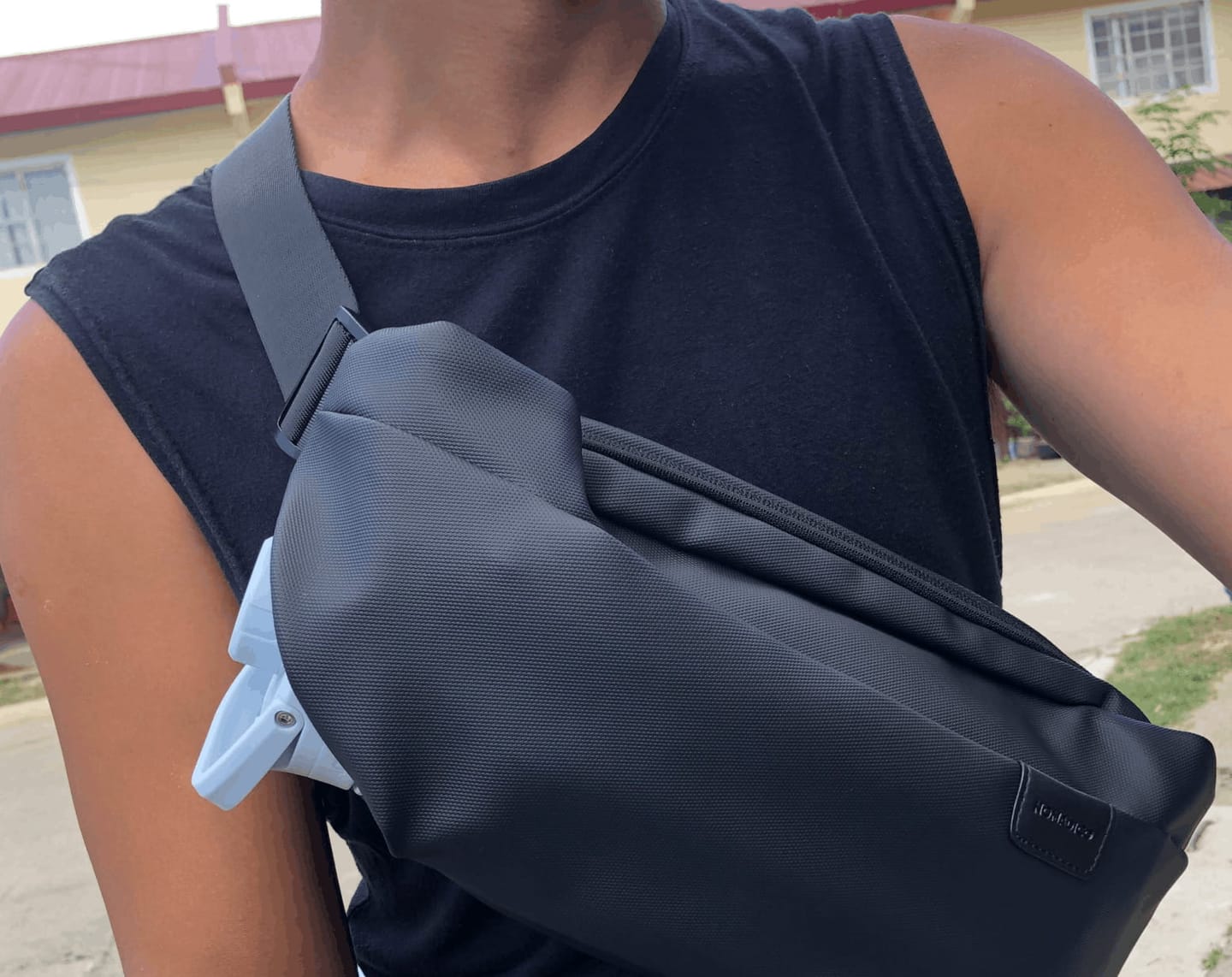Customer photo review of Traxel Sling Bag