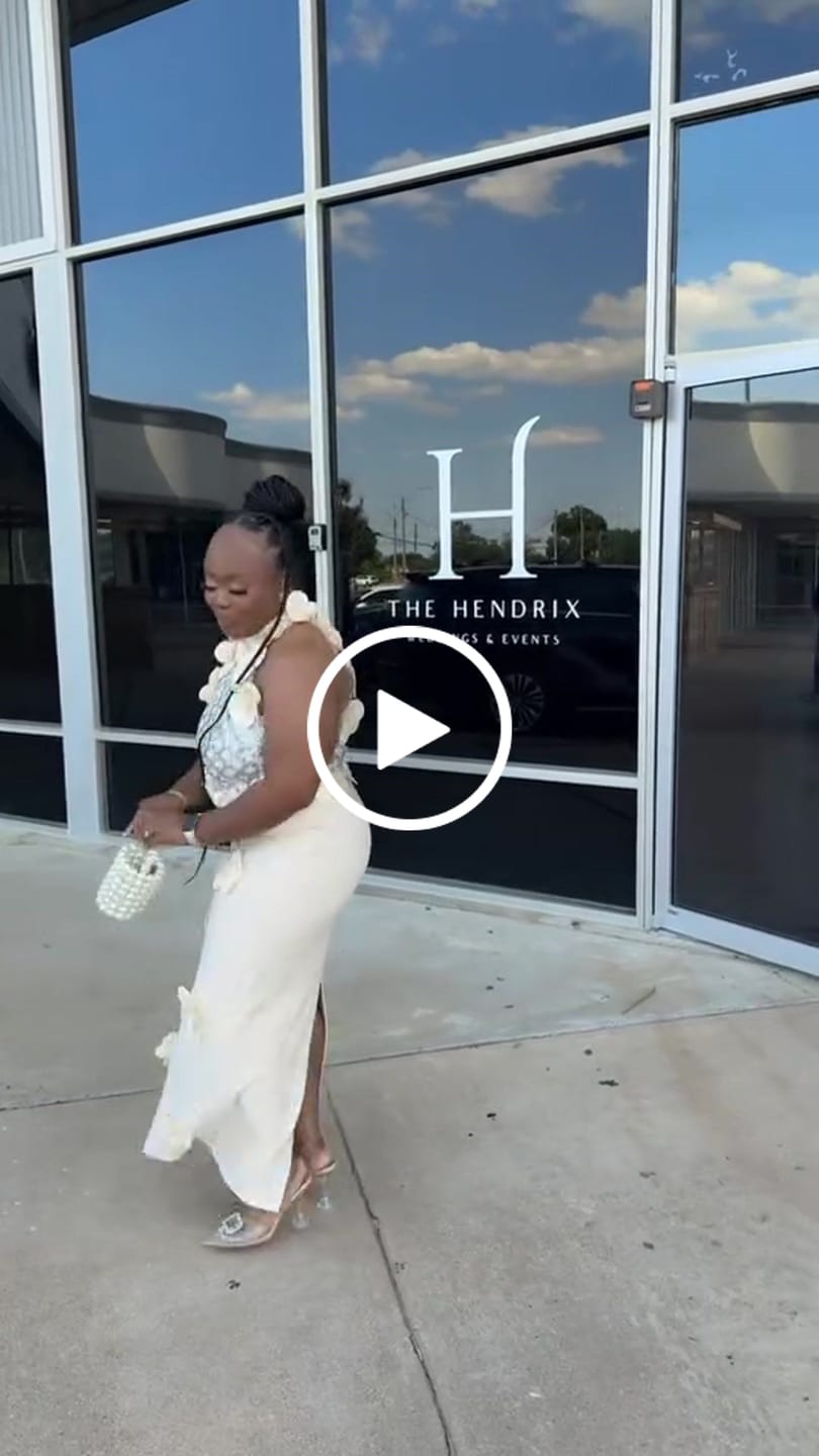 Customer video review of Rose 3D Dress | Beige