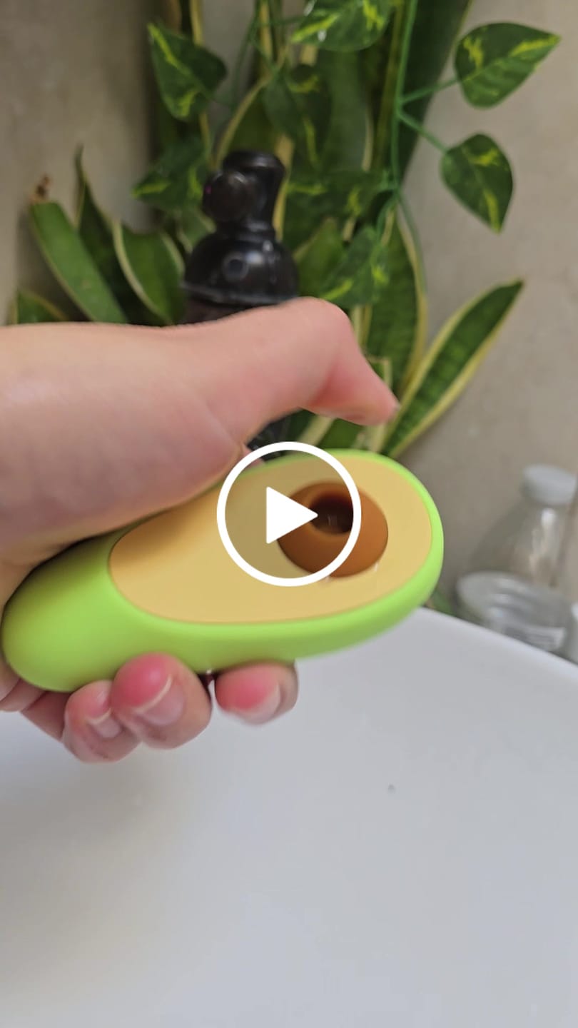 Customer video review of Avo Clitoral Massager