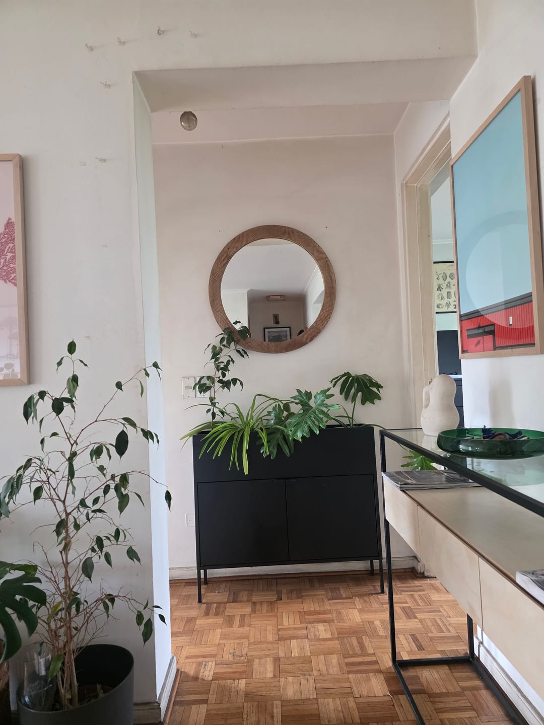 Customer photo review of Arrimo de plantas 90 con puerta exterior metal black