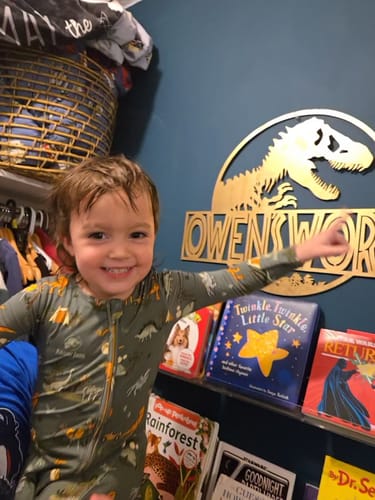 Customer photo review of Jurassic Park: Safari Bamboo Sherpa Blanket