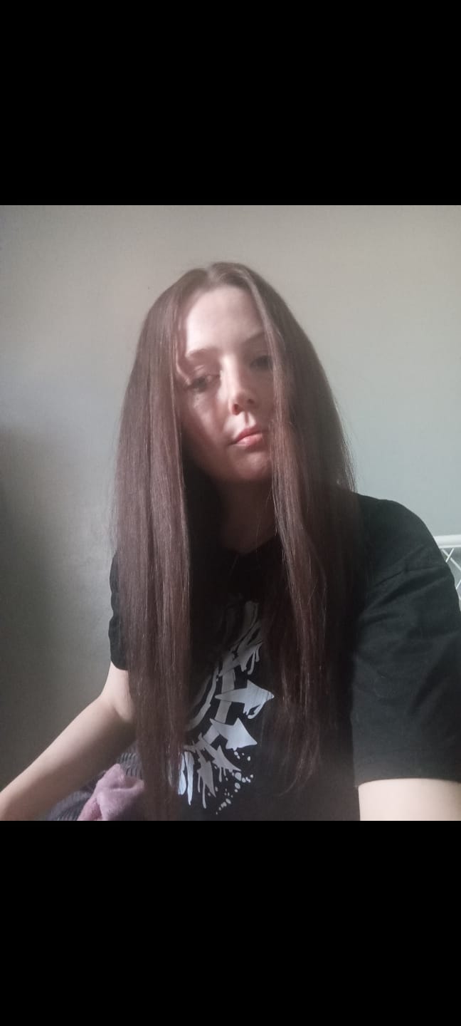 Customer photo review of Hair To The Throne Shampoo & Conditioner Bundle