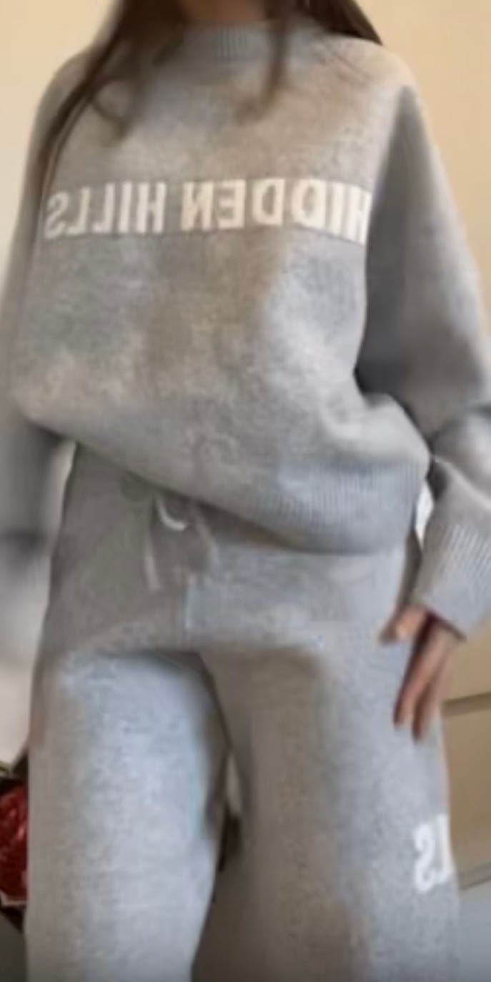 Avis client avec photo sur le PULL EN MAILLE GRIS CLAIR
