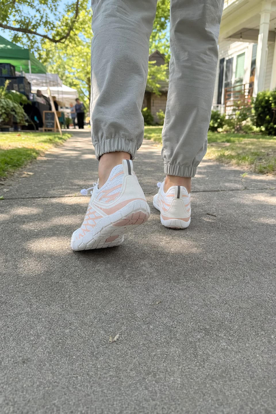 Customer photo review of Motion Max - Non-Slip Barefoot Shoes for Men & Women