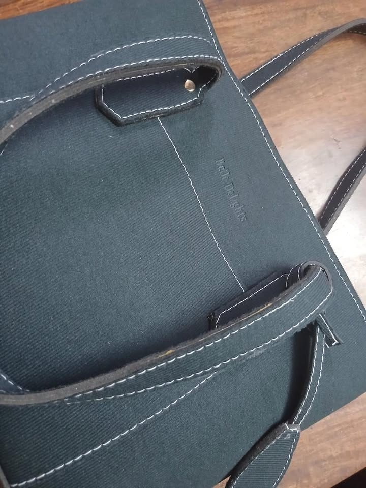 Customer photo review of Black Belle The Nine Fold Tote Bag
