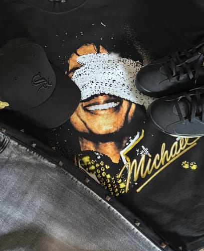 Customer photo review of KING OF POP [LIMITED]