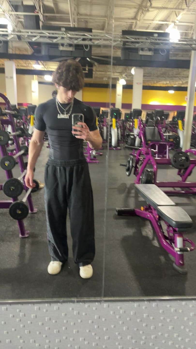Customer photo review of 4067 - Gothic Compression Tees