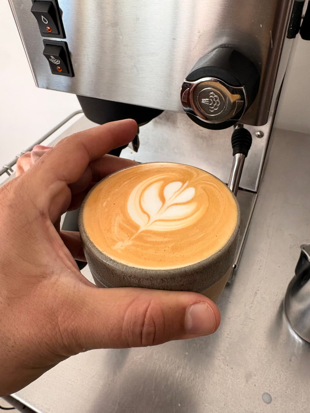 Customer photo review of כוס קפוצ׳ינו - סדרת עגלגלות