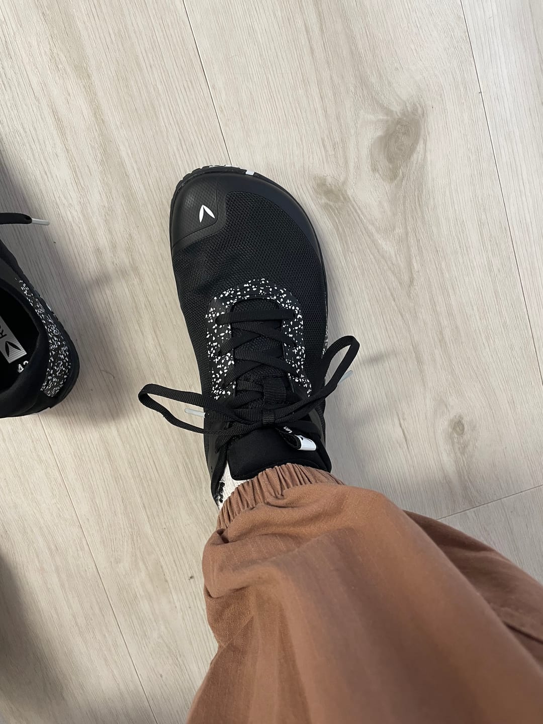 Customer photo review of Vaistoa Lento | Barefoot Running Shoes