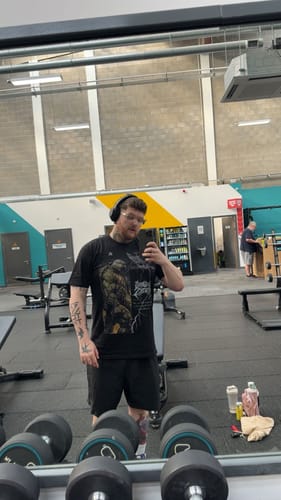 Customer photo review of [Limited Edition] 'TMNT: Donatello' Heavyweight T-Shirt