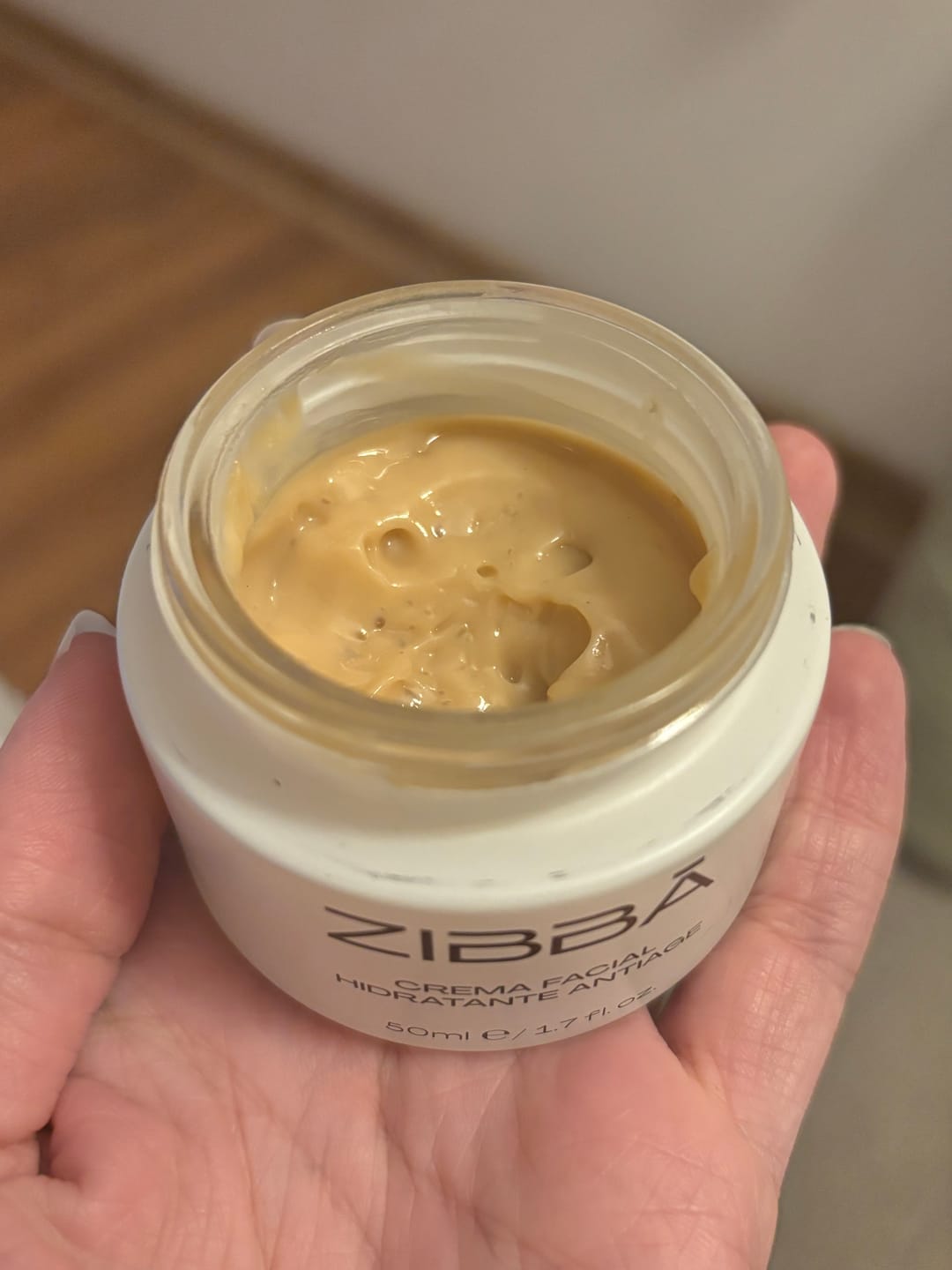 Customer photo review of Crema Facial Hidratante Antiage 50ml