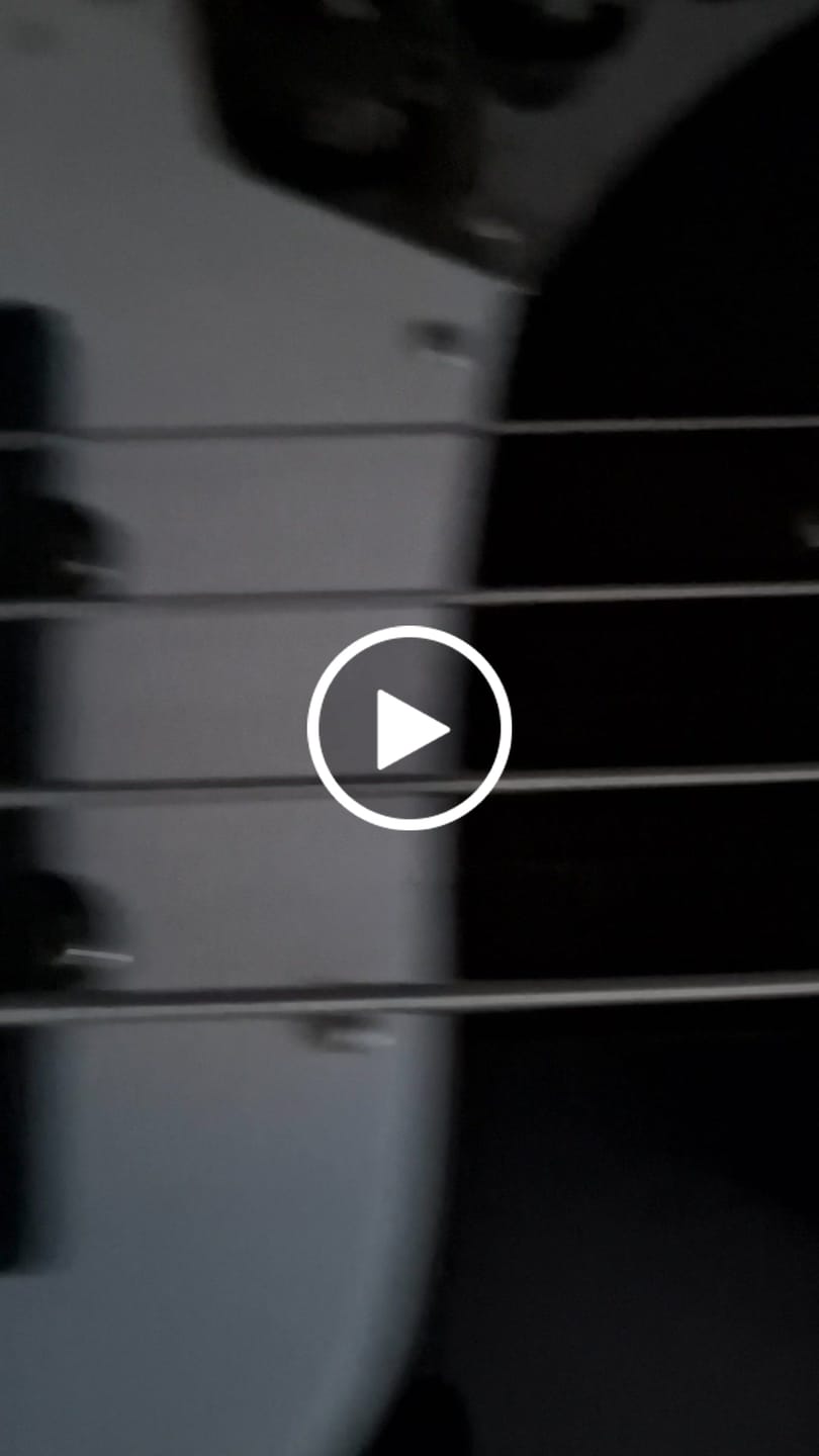 Customer video review of Cuerda 2da Bajo 065 Queen QB065