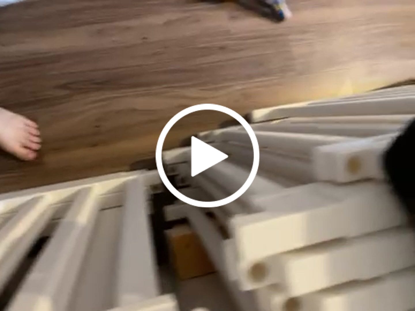 Customer video review of PARKLON   ダブルガードベビーサークル やわらかクッションマットにぴったりサイズ