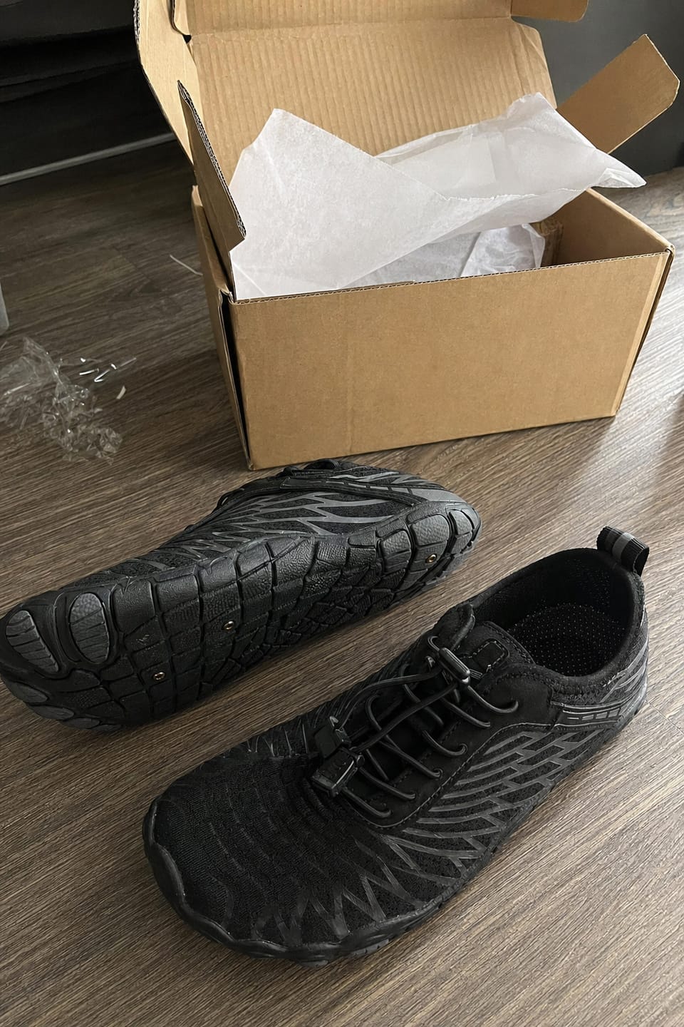 Customer photo review of Motion Ground™ – Copper-Grounded Barefoot Shoes for Natural Balance (Unisex)