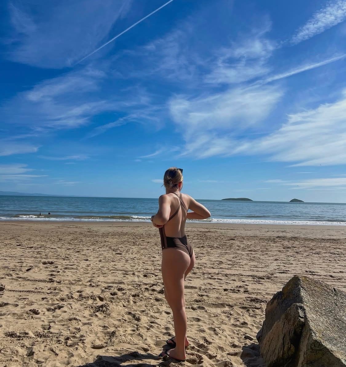 Customer photo review of Karma Onepiece - Cocoa