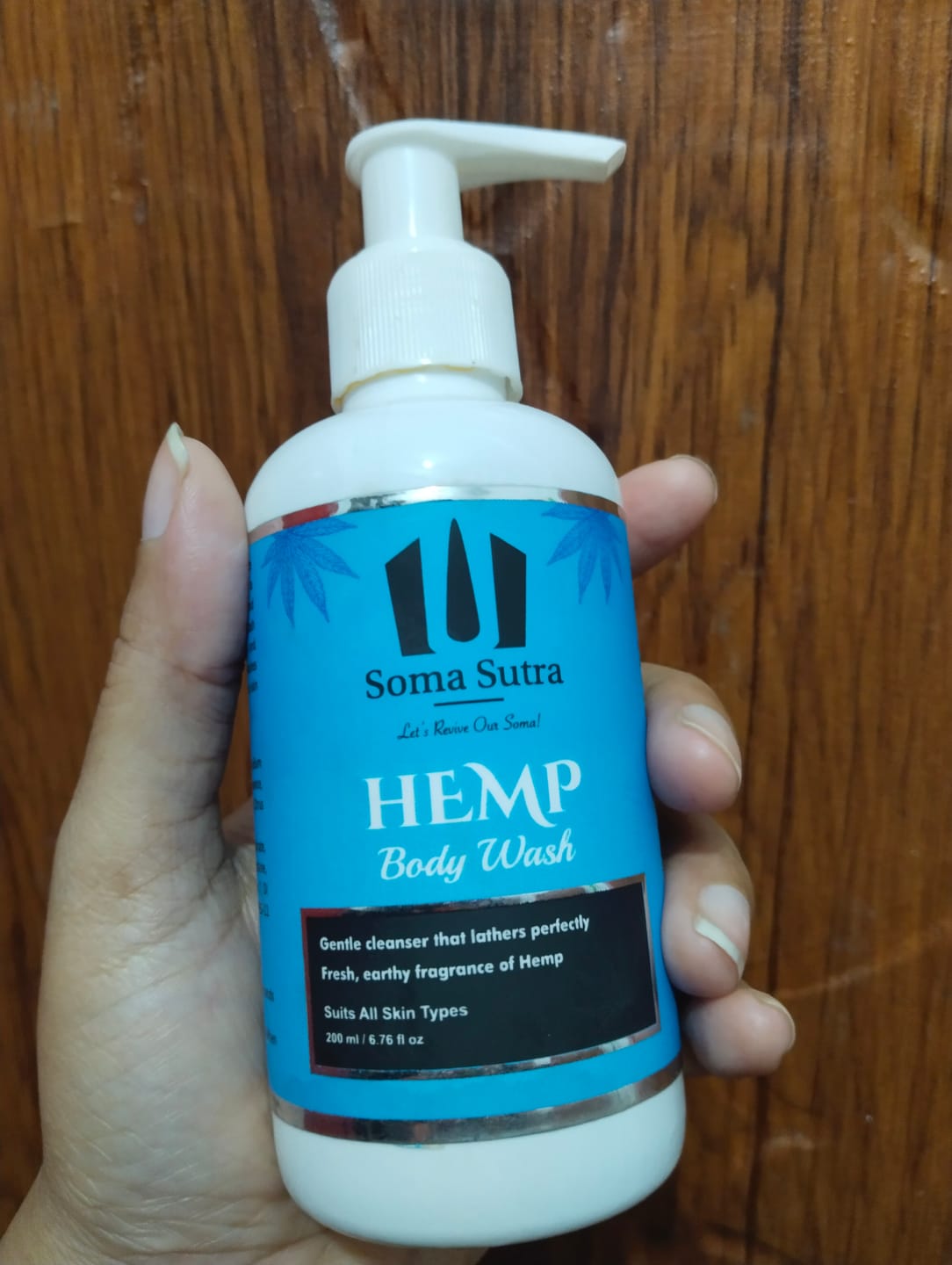 Customer photo review of Soma Sutra Hemp Body Wash | Invigorating Citrus Body Wash with Hemp Oil | Lemon, Orange & Plum | Deep Cleanse & Soft Skin