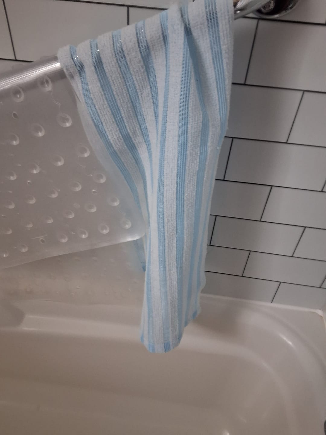 Customer photo review of Serviette de Douche Exfoliante Vantyx