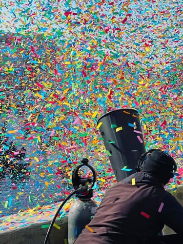 Customer photo review of MOKA SFX MK-CN09 Mini Manual Control CO2 Confetti Cannon Machine