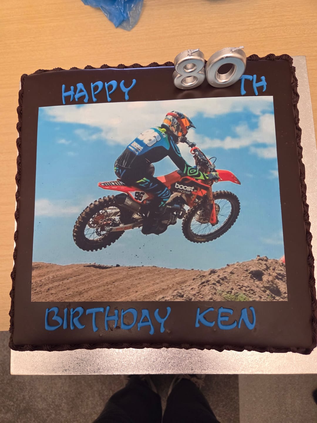 Customer photo review of A4 Rectangle Custom Edible Icing Image