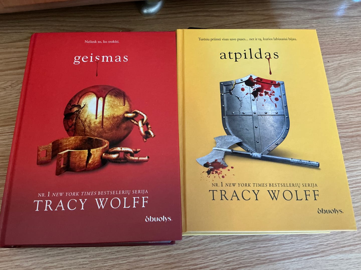 Customer photo review of Atpildas: Nr. 1 New York Times bestselerių serijos troškimas ketvirtoji dalis (kolekcinis leidimas)