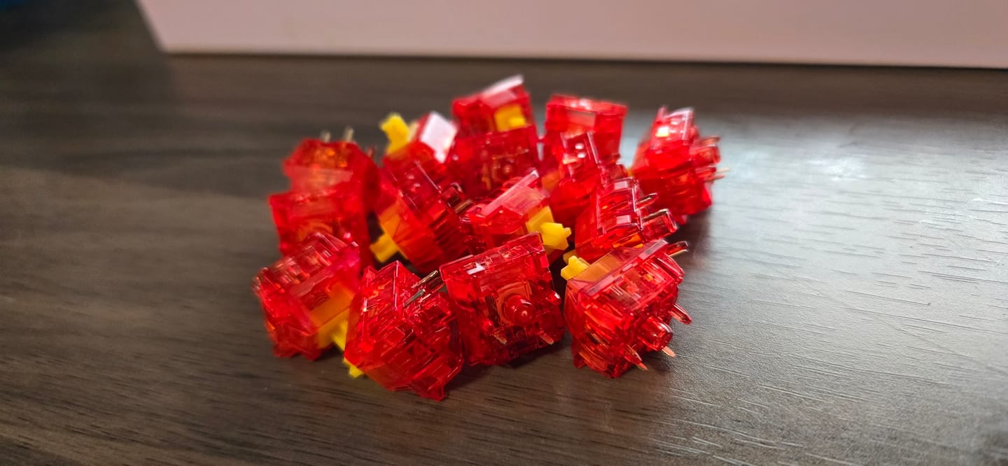 Customer photo review of KEYGEEK Y2 LINEAR SWITCH FACTORY LUBED (10PCS)
