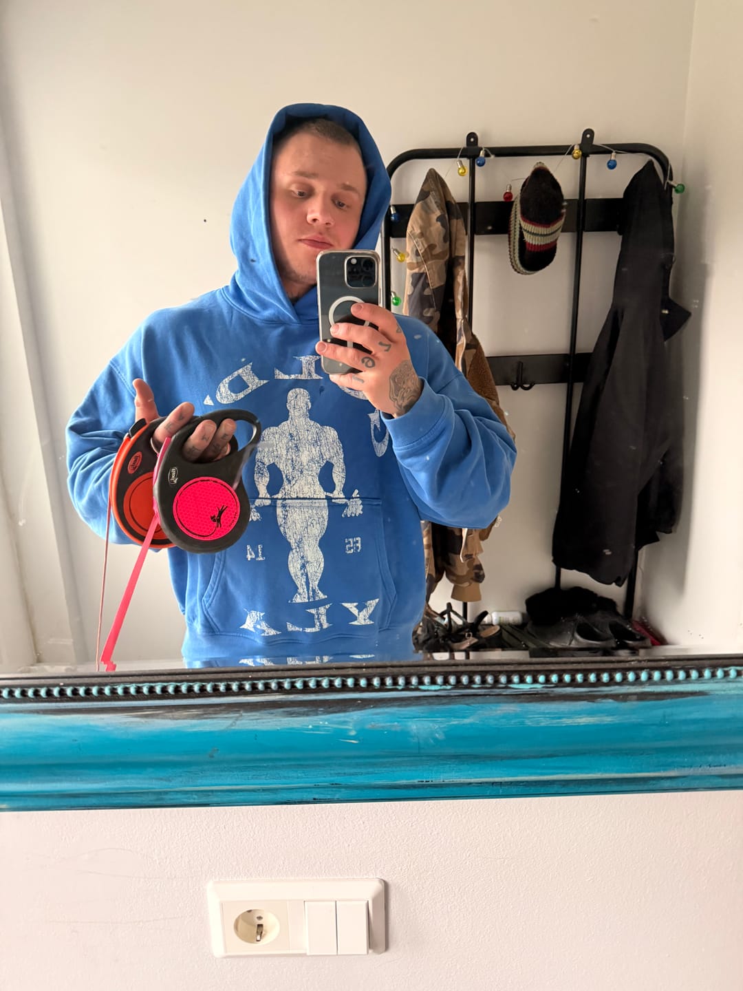 Customer photo review of 5161 - Golds Gym Classic Pullovers