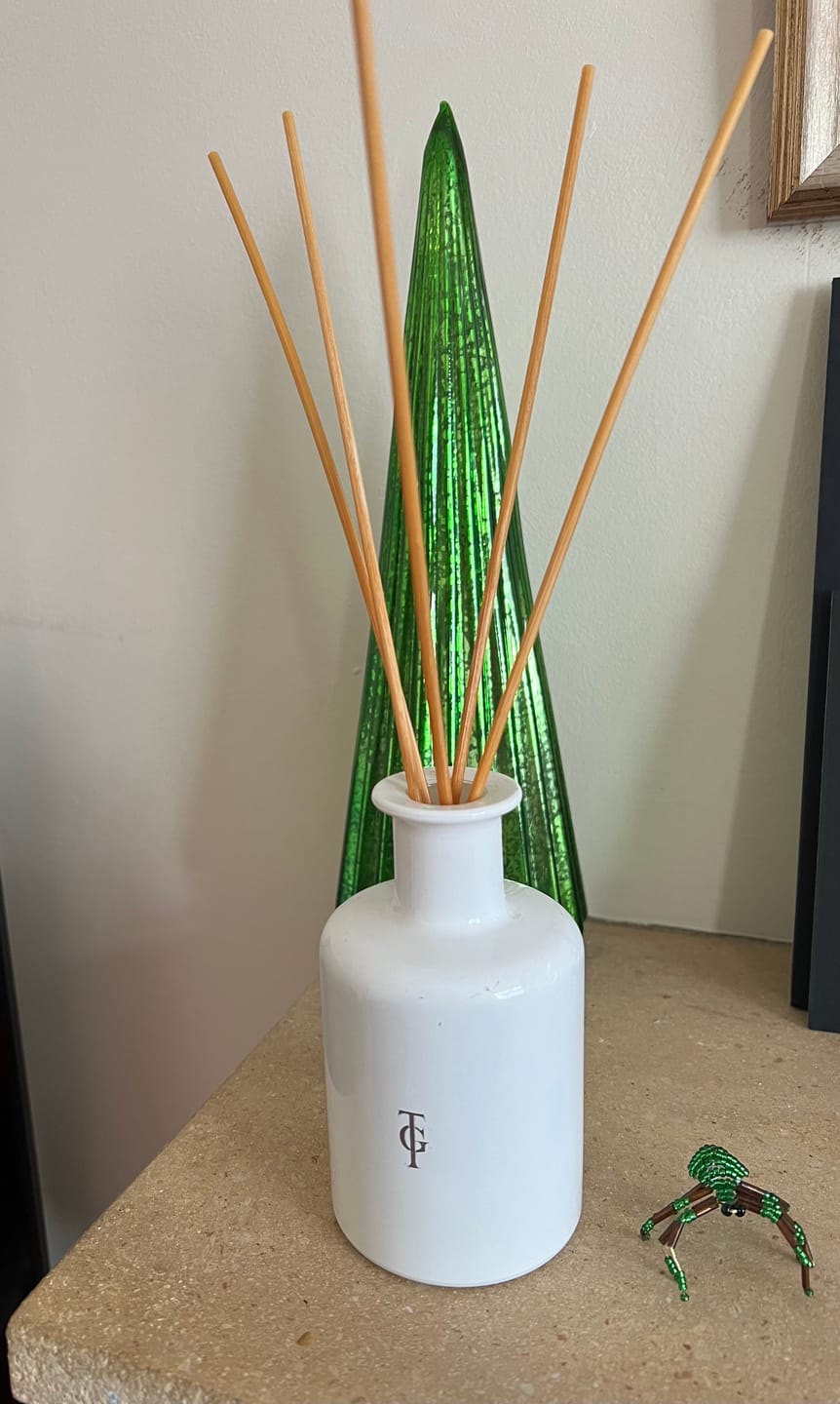 Customer photo review of Rosemary & Eucalyptus 200ml Room Diffuser Refill