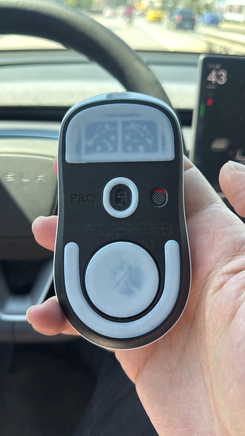 Customer photo review of X-Raypad Jade Mouse Skates