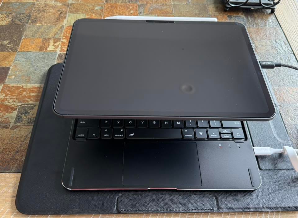 Customer photo review of Brydge MAX 11.0 for iPad Air & Pro 11" (1st–4th Gen)