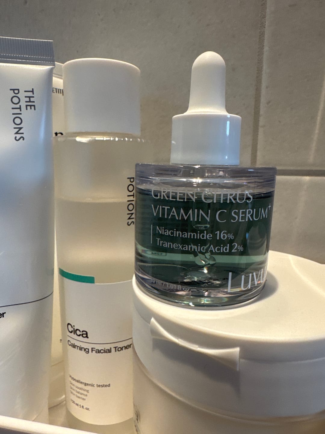 Customer photo review of Luvum Green Citrus Vitamin C Serum - 16% Niacinamide (30ml)