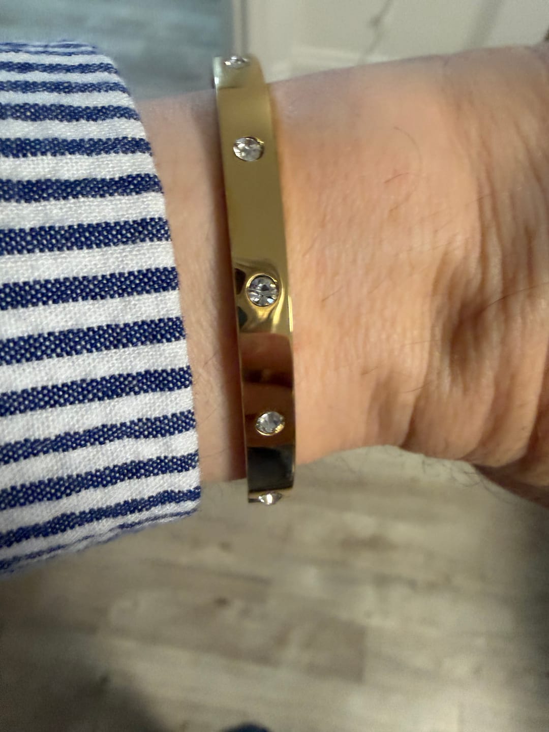Customer photo review of Eternity Bangle Classic