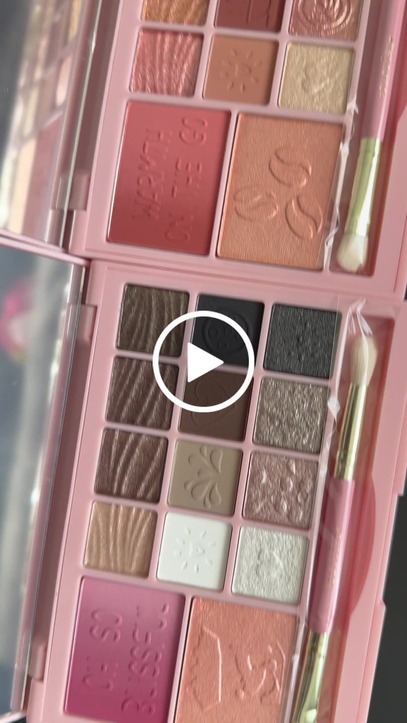 Customer video review of Breakfast Bites Makeup Palette