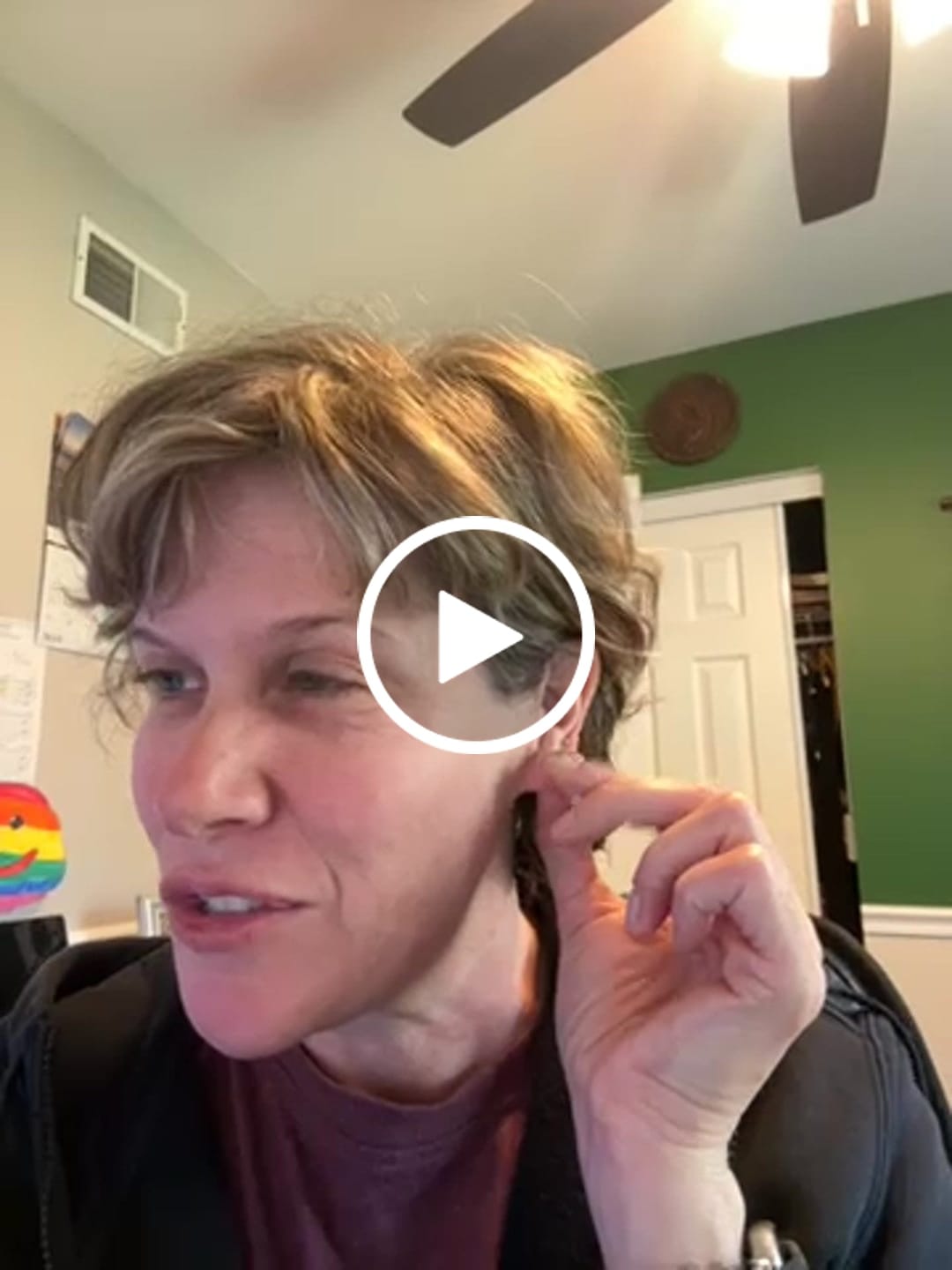 Customer video review of Stay Close Moissanite Bezel Hoops