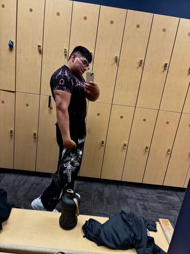 Customer photo review of Gargoyle Banana Shape Cargos [VOID BLACK]