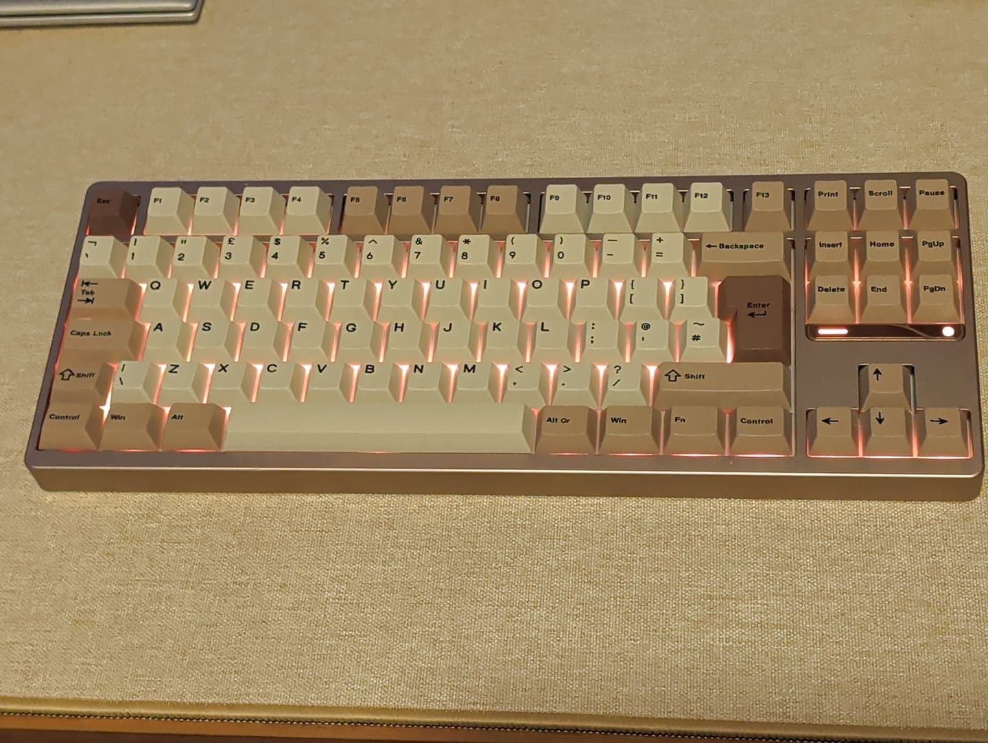Customer photo review of Evoworks -  Evo80 80% TKL Mechanical Keyboard (UK & DE ISO)