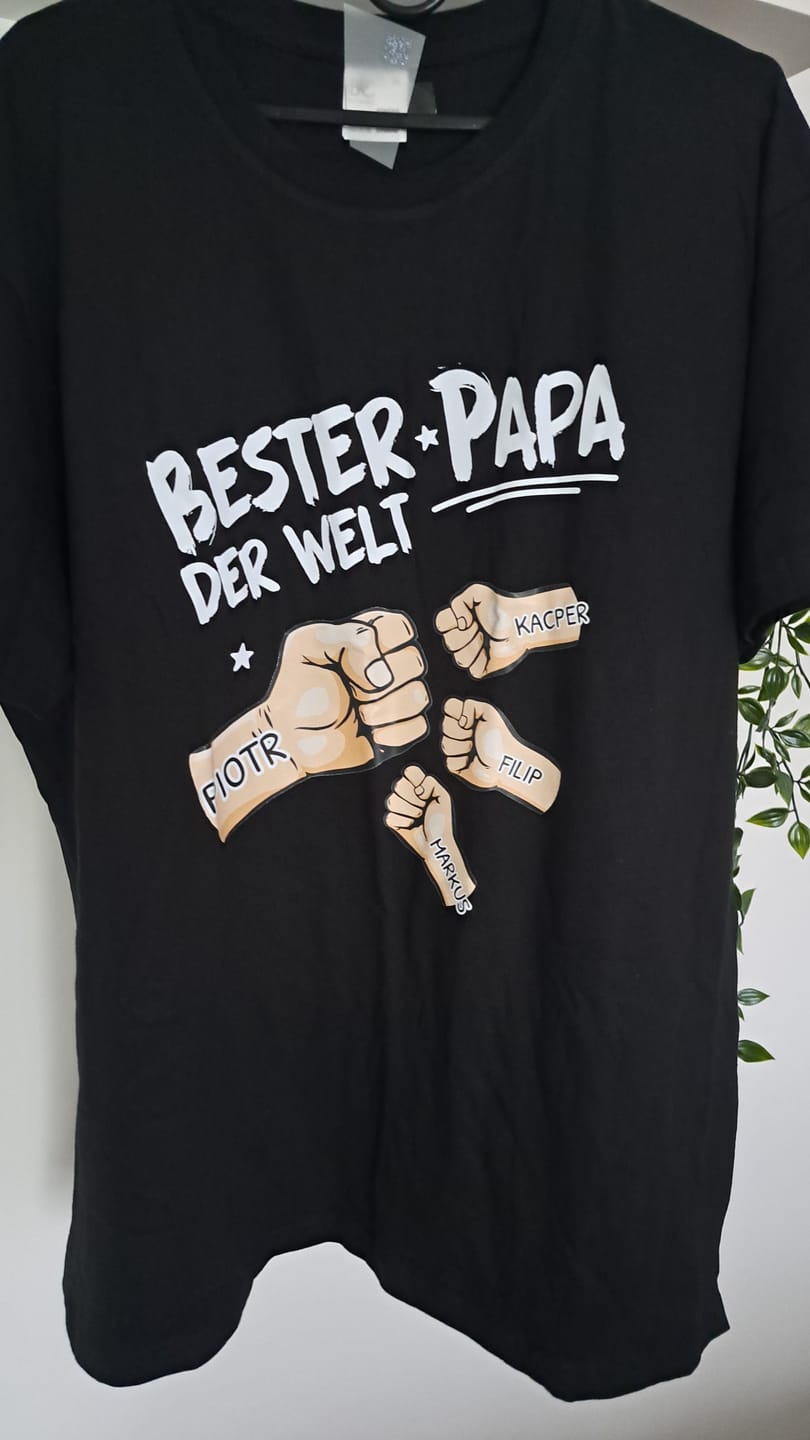 Customer photo review of Bester Papa Ever - Personalisiertes T-Shirt für Papa dunkel
