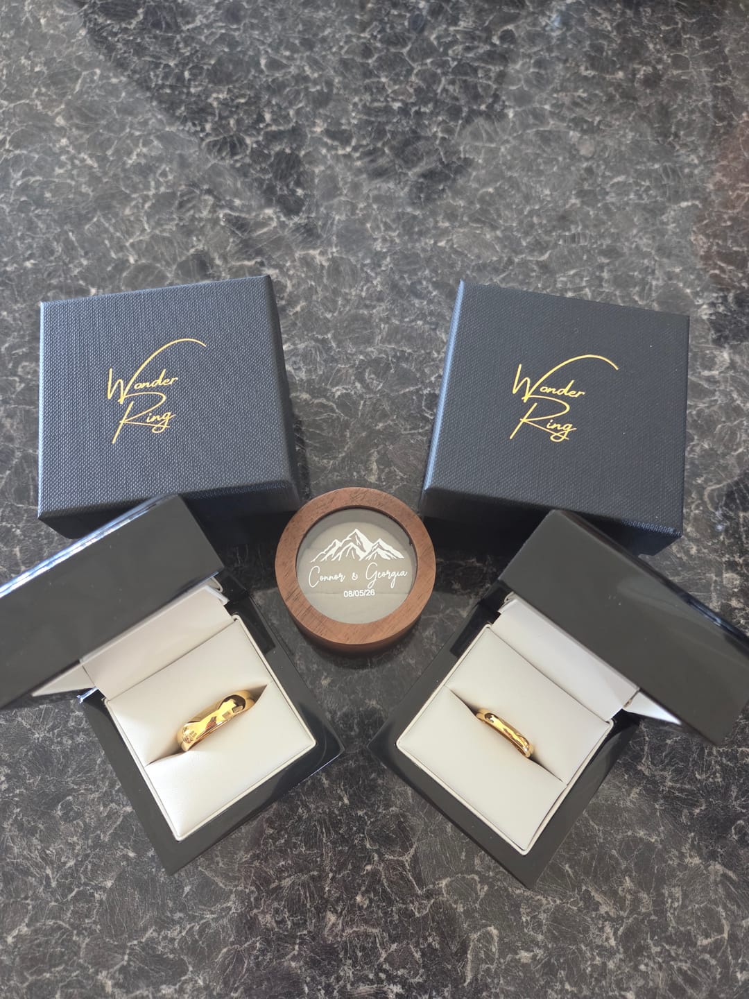 Customer photo review of Gold Wonder Ring Set