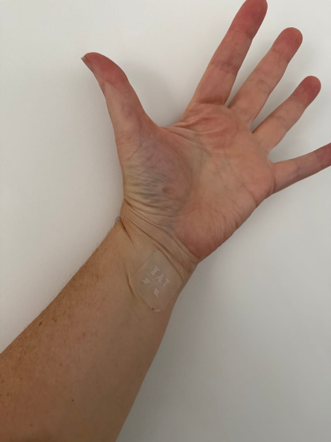 Customer photo review of alumepatch menopause patch